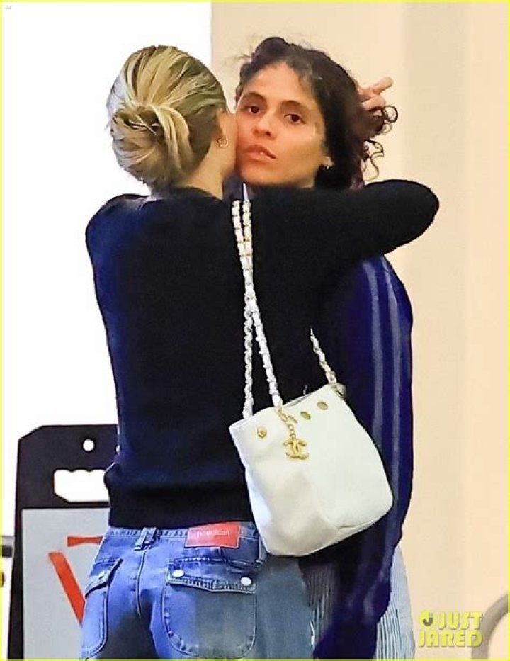 070 Shake & Lily-Rose Depp Confirm They're Dating With A Passionate Kiss On IG