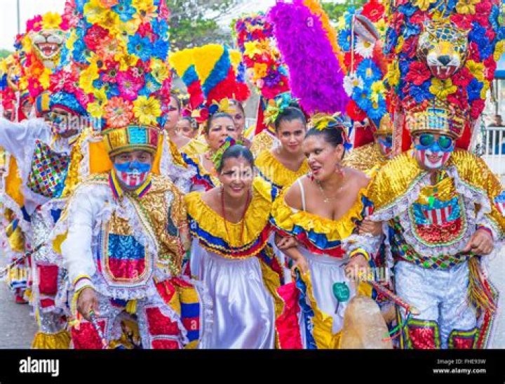 21 Stunning Images From Colombia's Barranquilla Carnival