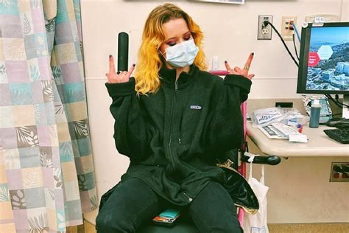 
Ava Phillippe Spends New Year’s Eve at the Hospital After Injuring Her Ankle: ‘My Clumsy Self’ 