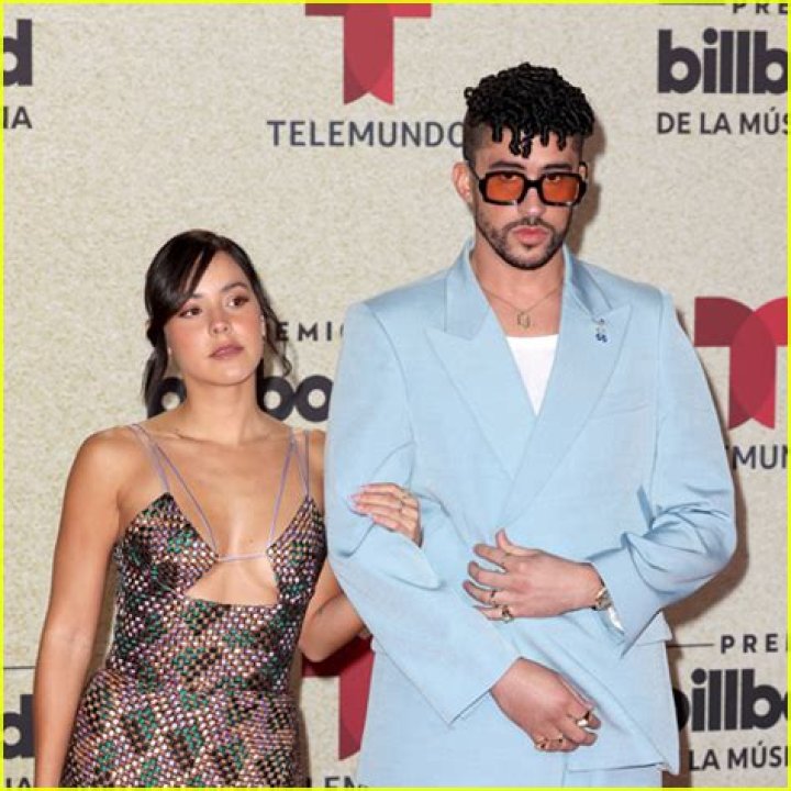 
Bad Bunny & Girlfriend Gabriela Berlingeri Age Difference & Relationship Timeline – How Long Has The Couple Been Together? 
