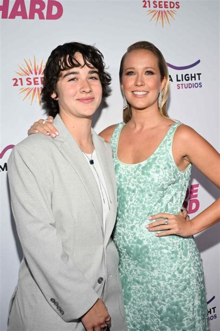 Brittany Snow Gushes Over ‘Pitch Perfect’ Costar Anna Camp’s New Boyfriend After Divorce