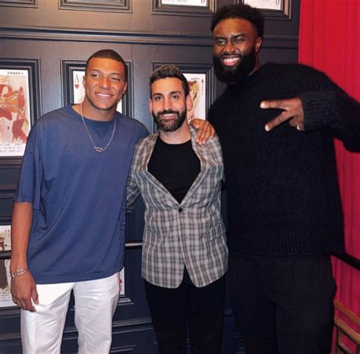 Brother Nature Violently Jumped At Miami Restaurant