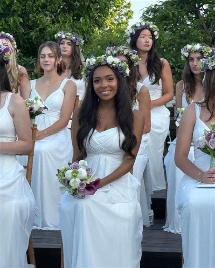 
Cassidey Fralin Height, Weight, Net Worth, Age, Birthday, Wikipedia, Who, Nationality, Biography 