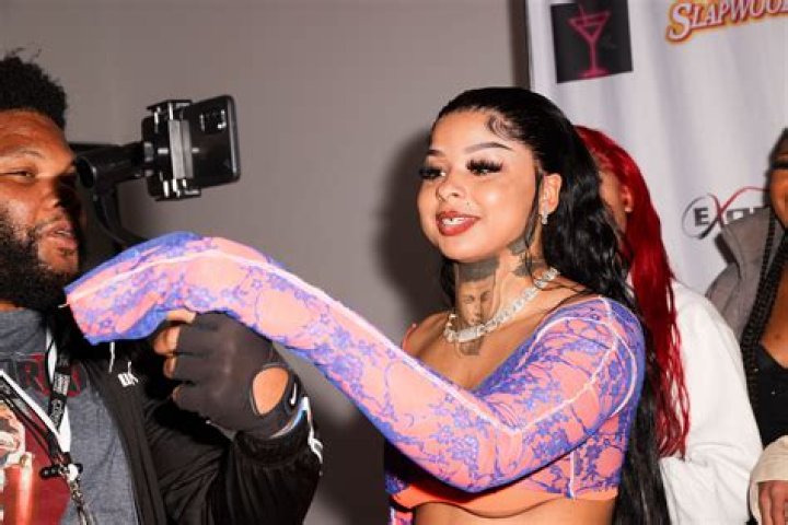 Chrisean Rock Cries While Praying, Shares Salacious Maternity Photos Without Blueface
