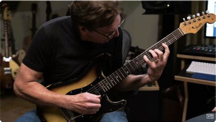 Dann Huff (Guitarist) - Age, Birthday, Bio, Facts, Family, Net Worth, Height & More
