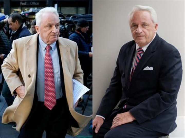 Elvis Costello Biography, Age, Height, Wife, Net Worth, Family