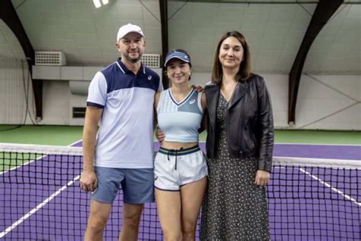 
Eva Lys Parents Maria Lys And Vladimir Lys Played Davis Cup In Tennis 