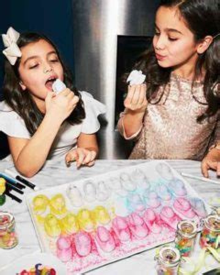 Geoffrey Zakarian Net Worth, Age, Wife, Ex-wife Heather Karaman, Gay, Kids 2022