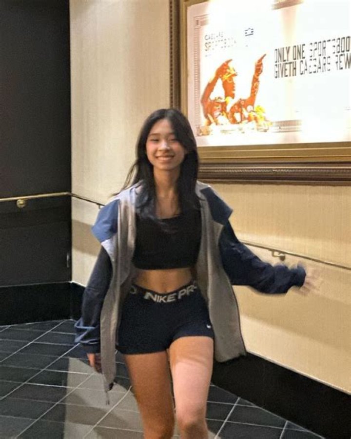 Helen Wu Height, Weight, Net Worth, Age, Birthday, Wikipedia, Who, Nationality, Biography