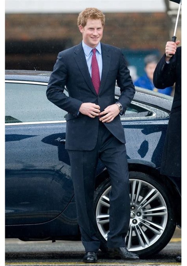 How tall is Prince Harry