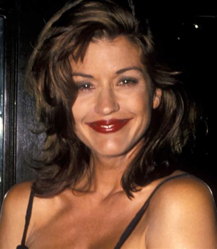 Inside Janice Dickinson’s Plastic Surgery Transformation: See the Model’s Before, After Photos