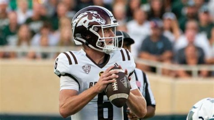 
Jack Salopek Ready To Lead Western Michigan As A Starting QB, 