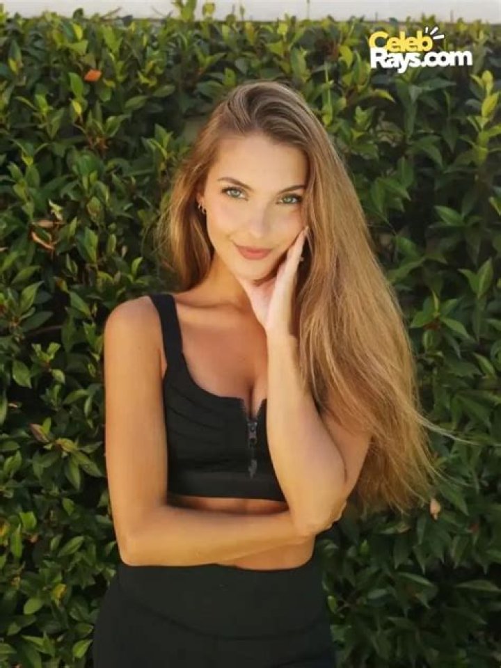 
Jayne Rivera Height, Weight, Net Worth, Age, Birthday, Wikipedia, Who, Nationality, Biography 