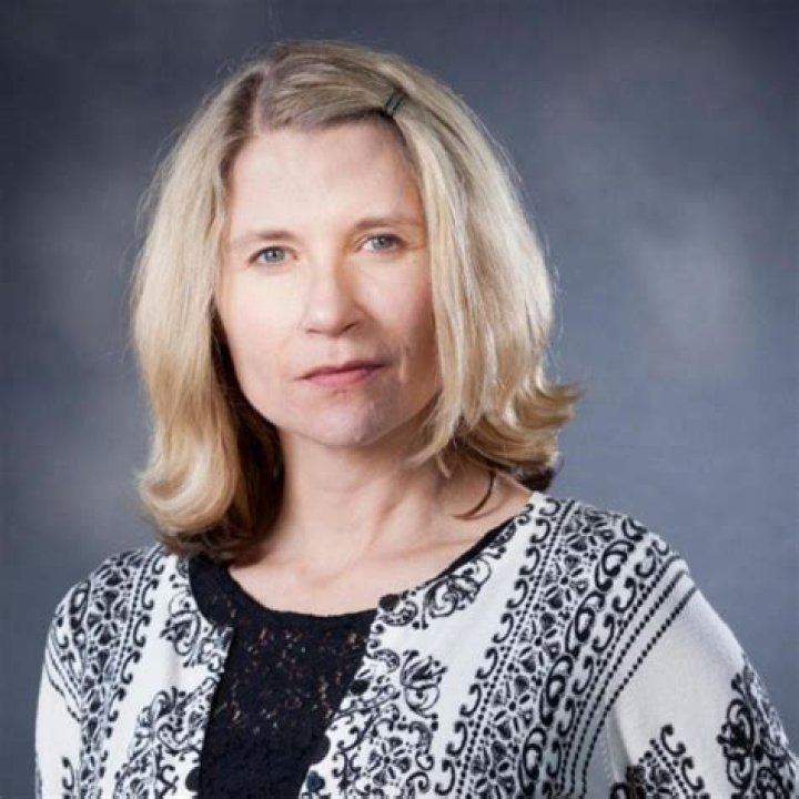 Jennifer Haigh Biography, Age, Height, Husband, Net Worth, Family