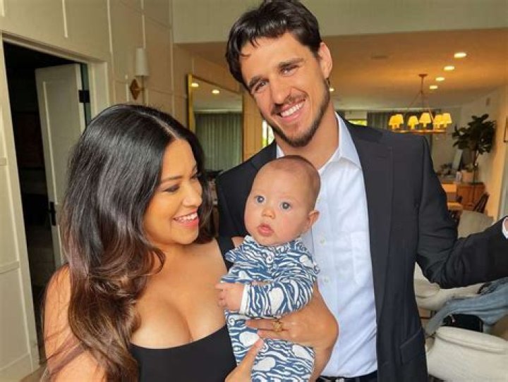 Joe Locicero (Gina Rodriguez Husband) Net Worth, Age, Family.