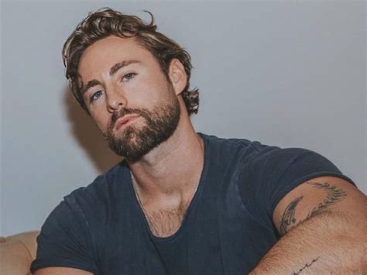 Johnny DePhillipo Height, Weight, Net Worth, Age, Birthday, Wikipedia, Who, Nationality, Biography