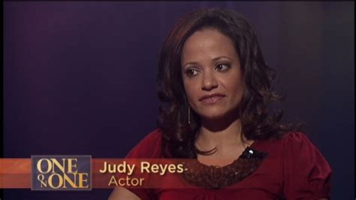 Judy Reyes (TV Actress) - Age, Birthday, Bio, Facts, Family, Net Worth, Height & More