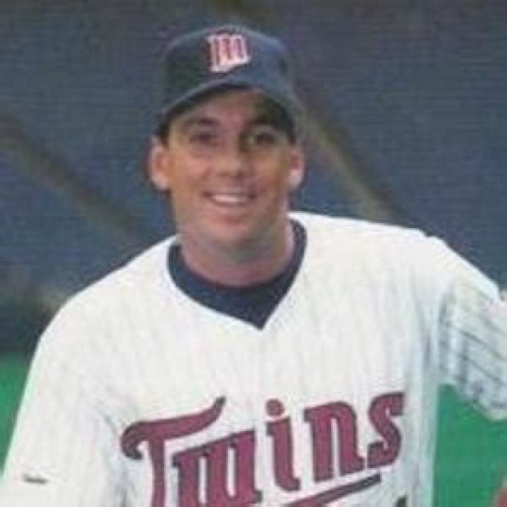 Kent Hrbek (Baseball Player) - Age, Birthday, Bio, Facts, Family, Net Worth, Height & More