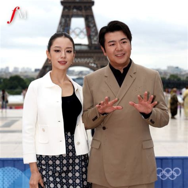 Lang Lang (Pianist) - Age, Birthday, Bio, Facts, Family, Net Worth, Height & More