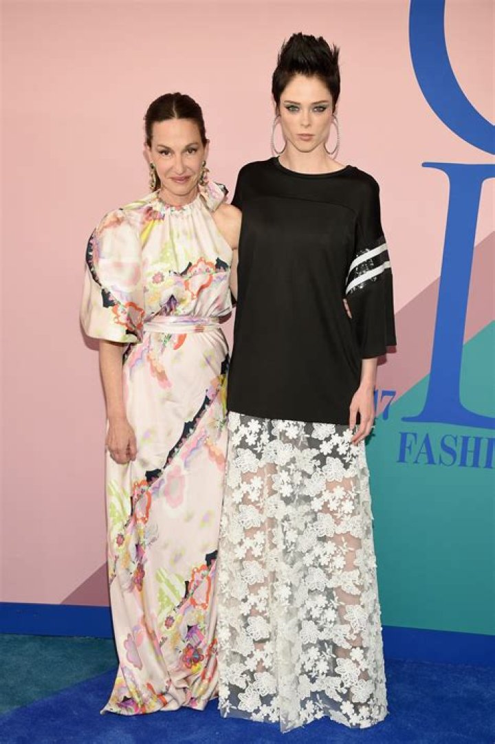 Lindsey Rowley Height, Weight, Net Worth, Age, Birthday, Wikipedia, Who, Nationality, Biography