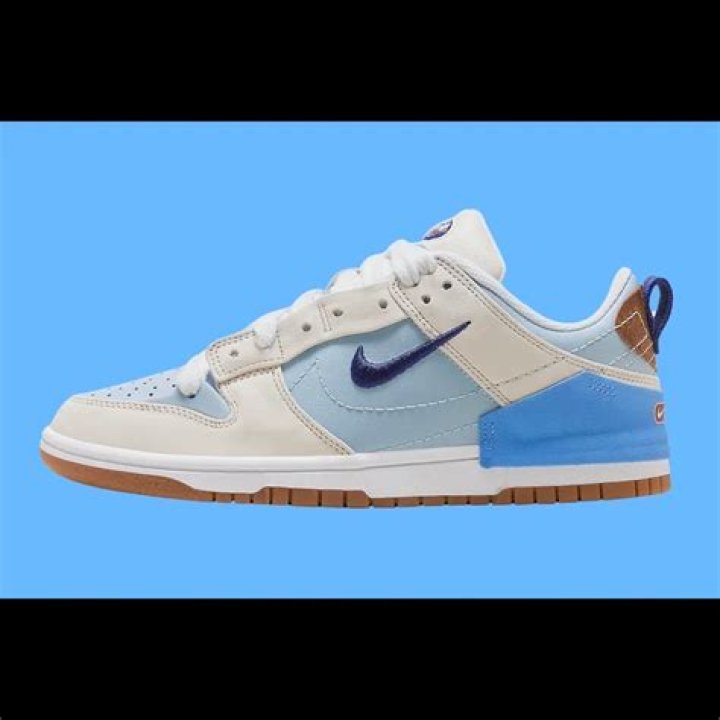 Nike Dunk Low Disrupt 2 “Since 1972” Coming Soon: Photos