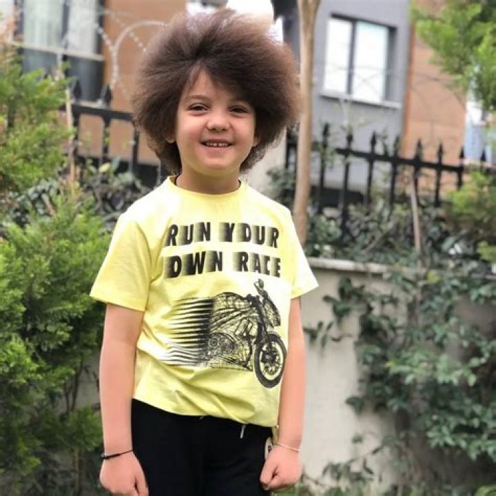 Omer Sevgi (Instagram Star) - Age, Birthday, Bio, Facts, Family, Net Worth, Height & More