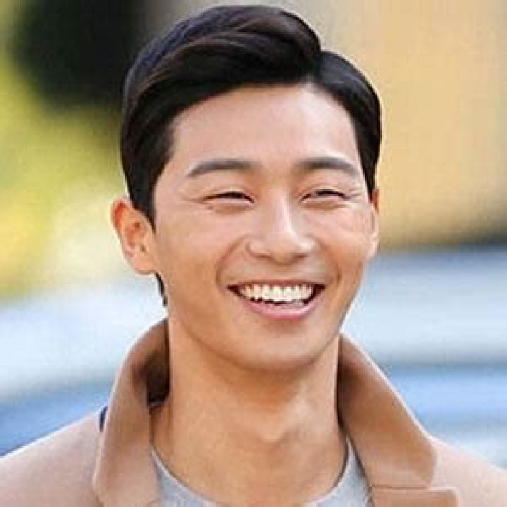 Park Seo-joon (TV Actor) - Age, Birthday, Bio, Facts, Family, Net Worth, Height & More