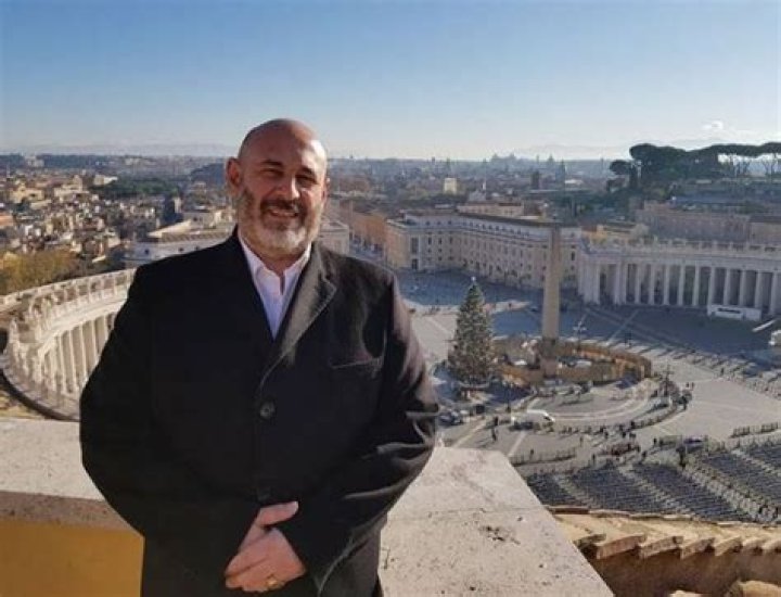 Santiago Cuneo (TV Host) Wiki, Biography, Age, Net worth, Wife, Kids, Parents, Family & More