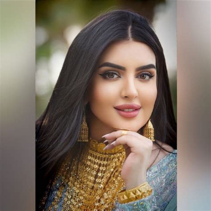 Sheik Biography, Age, Height, Husband, Net Worth, Family