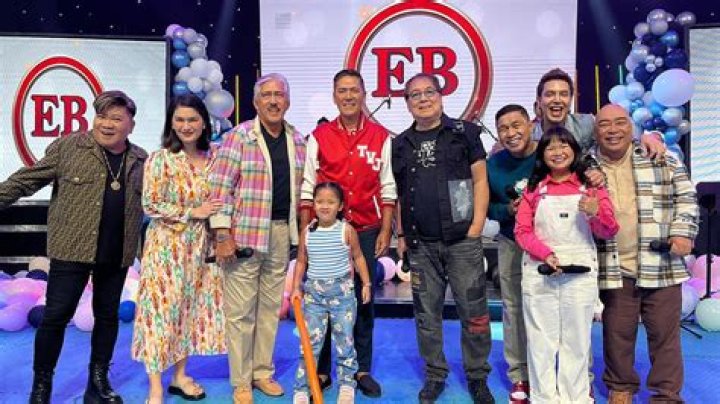 Vic Sotto (Game Show Host) - Age, Birthday, Bio, Facts, Family, Net Worth, Height & More