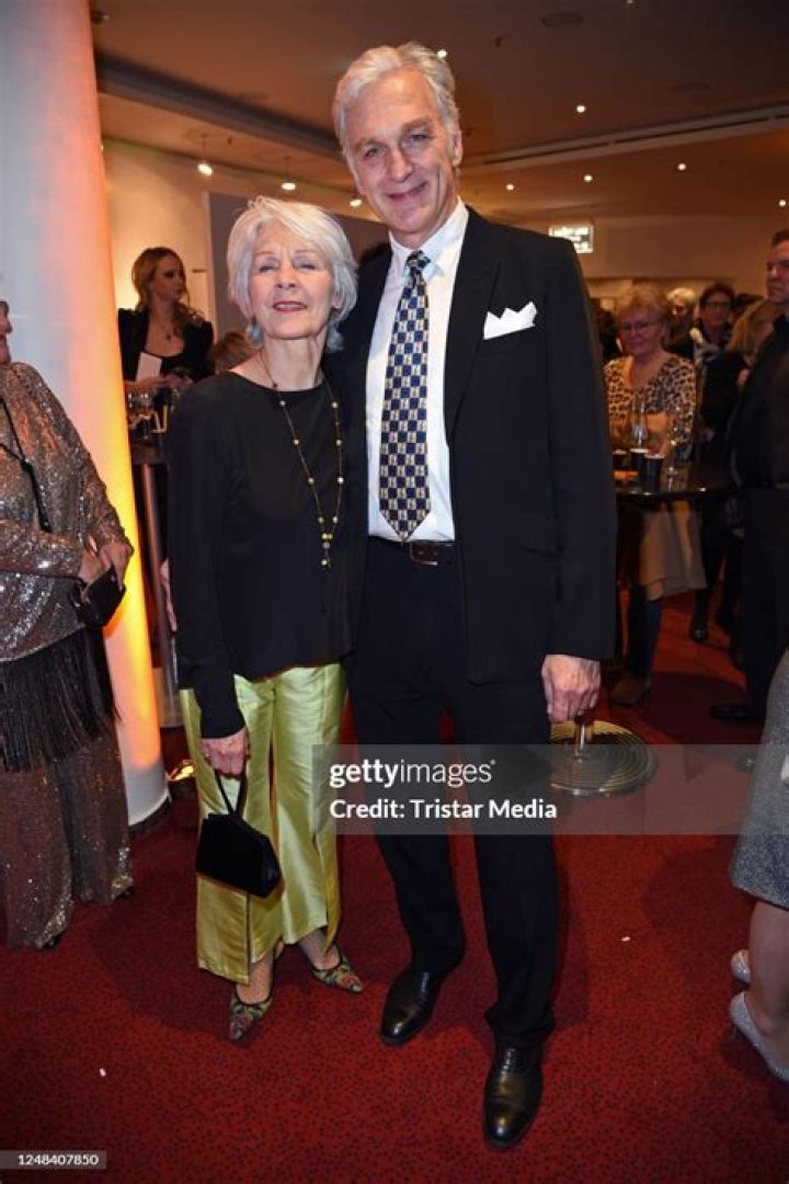 Walter Sittler Biography, Age, Height, Wife, Net Worth, Family