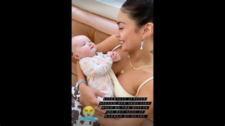 What did Zoe and Wade name the baby? – Celebrity.fm – #1 Official Stars, Business & People Network, Wiki, Success story, Biography & Quotes