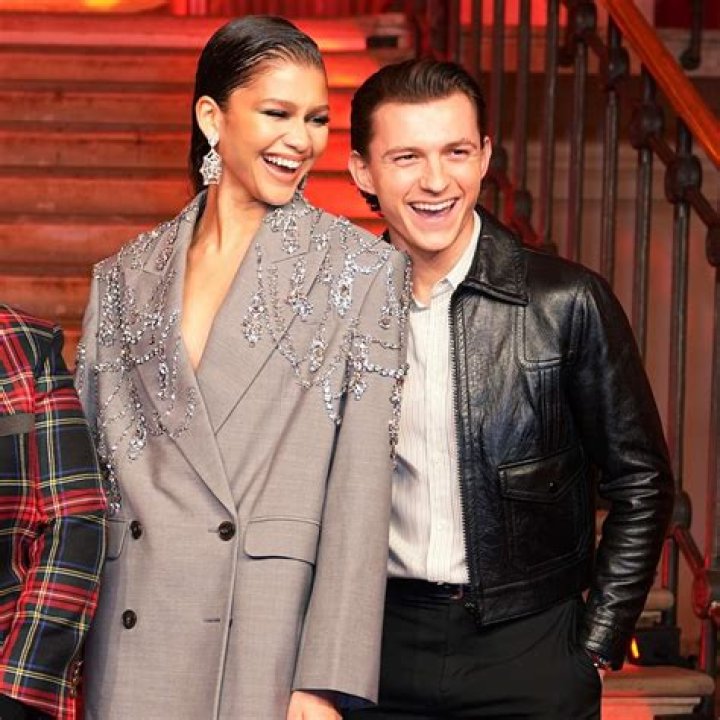 Who are Zendaya’s real siblings? – Celebrity.fm – #1 Official Stars, Business & People Network, Wiki, Success story, Biography & Quotes