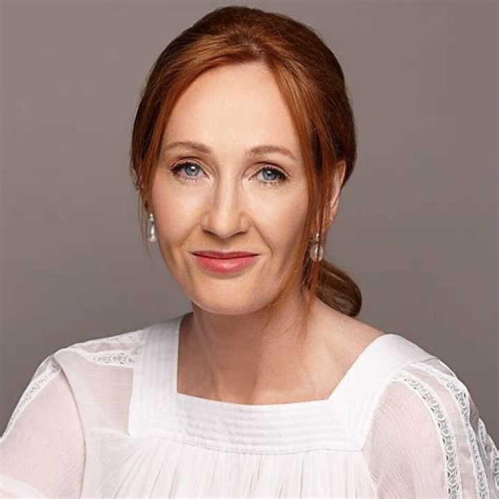 Who is J.K. Rowling’s daughter? – Celebrity.fm – #1 Official Stars, Business & People Network, Wiki, Success story, Biography & Quotes
