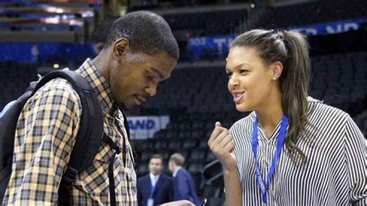 Who Is Liz Cambage Partner In 2022? All About The WNBA Star As Rumors Of Her Dating Drake Spreads