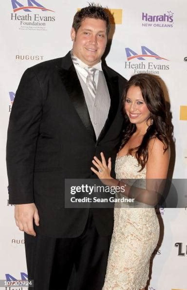 Zach Strief Biography, Age, Height, Wife, Net Worth, Family